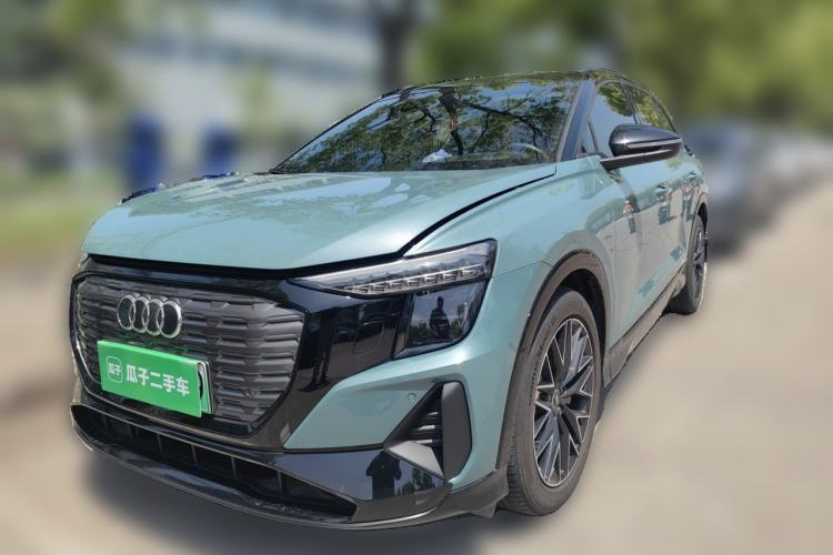 Used Audi Q5 e-tron 2022 40 e-tron Starlight Edition Mech Kit