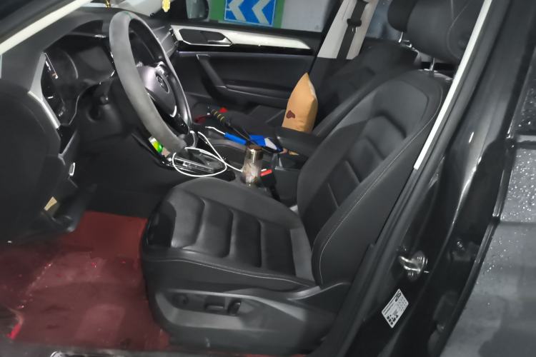 Used Volkswagen Tayron 2020 330TSI Two-Wheel Drive Luxury Smart Connectivity Version
