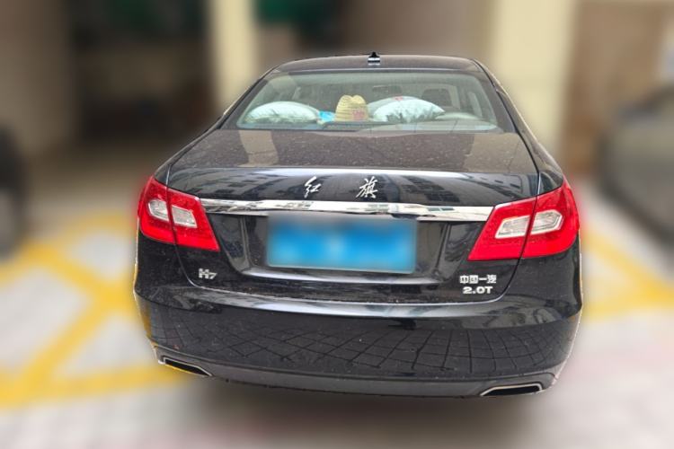 Used Hongqi H7 2015 2.0T Technology Model
