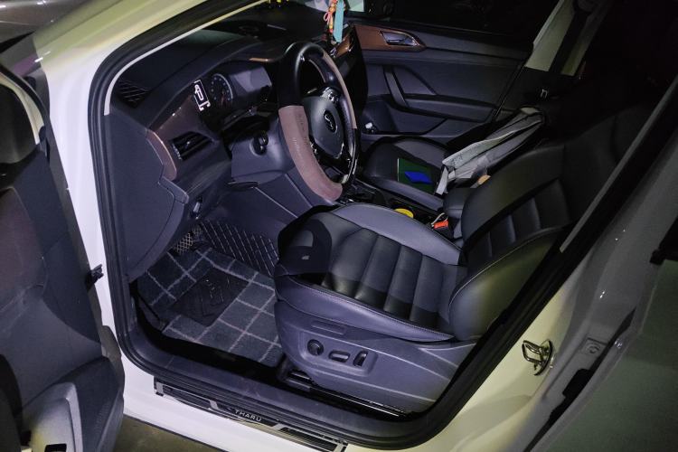 Used Volkswagen Tharu 2021 280TSI Two-Wheel-Drive Luxury Plus Edition Left Front Seat