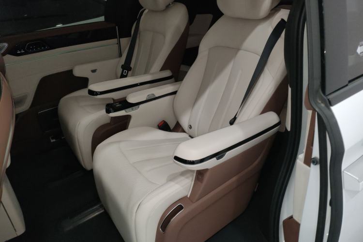 Used BYD Xia 2025 DM-i 1.5T 180km Excellence Model
