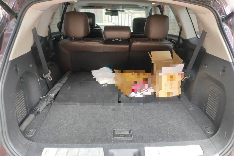 Used Infiniti QX60 2014 2.5 S/C Hybrid All-Wheel-Drive Versatile Edition Trunk