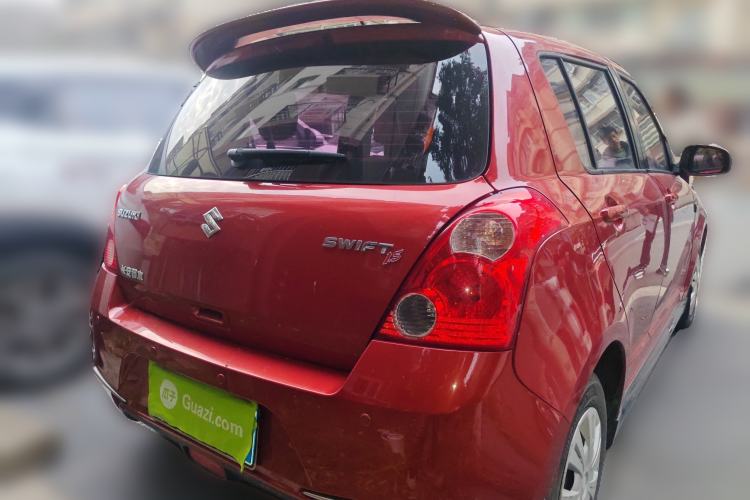 Used Suzuki Swift 2014 1.5L Manual Fashion Edition
