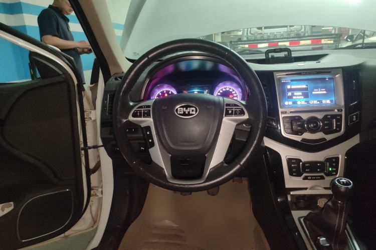 Used BYD Surui 2014 1.5L Manual Luxury Model