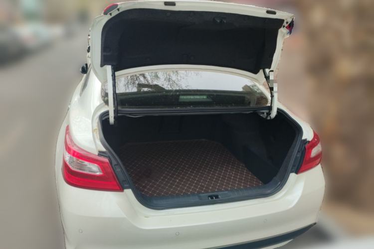 Used Nissan Teana 2016 2.0L XL-Upper Smart Edition Trunk