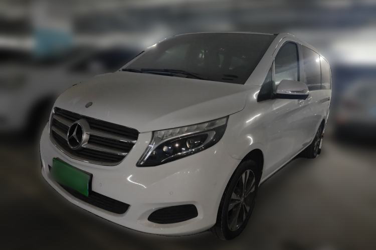 Used Mercedes-Benz V-Class 2016 V 260 Avantgarde Edition
