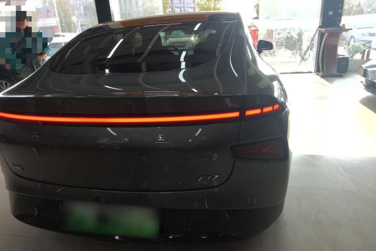 Used XPeng P7 2021 480E Exterior 4