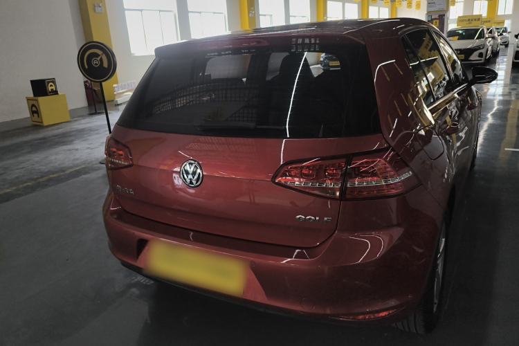 Used Volkswagen Golf 2015 1.6L Automatic Comfort Model
