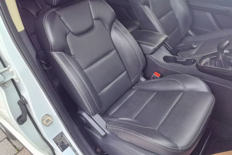 Used Dongfeng Fengon S560 2019 1.8L Manual Urban Model Right Front Seat