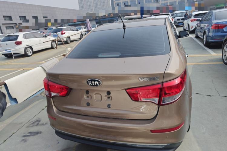 Used Kia K2 2015 Sedan 1.4L MT GLS
