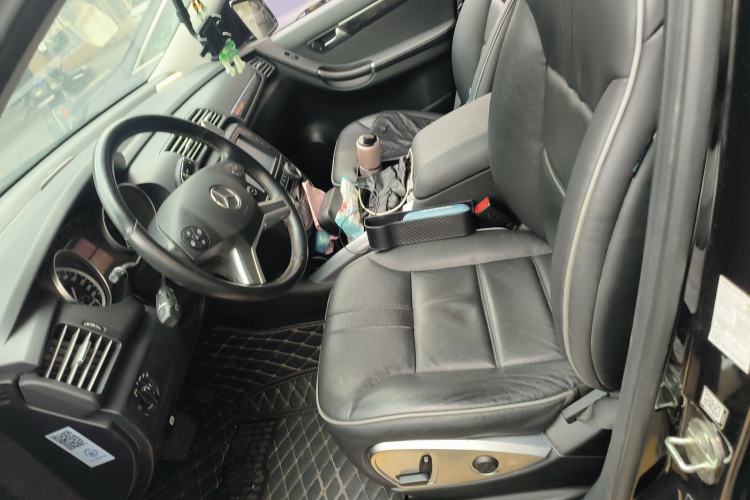 Used Mercedes-Benz R-Class 2015 R 400 4MATIC Business Model Left Front Seat