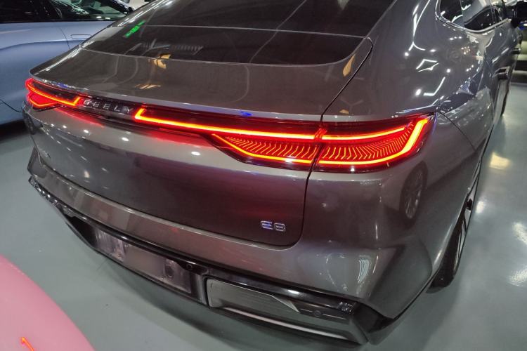 Used Geely Galaxy E8 2024 550 km Range Rear-Drive MAX
