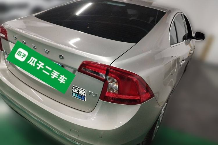 Used Volvo S60 2017 S60L T4 Smart Range Edition
