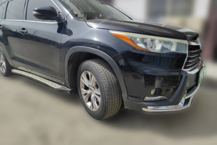 Used Toyota Highlander 2015 2.0T Four-Wheel Drive Elite Edition 7-Seater Front Right 45 Deg