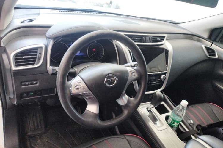 Used Nissan Murano 2019 2.5L XE Two-Wheel Drive Elite Version China VI Standard
