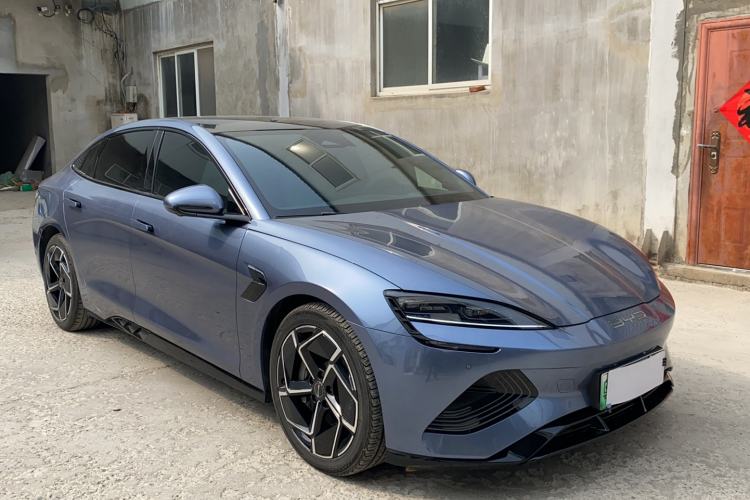 Used BYD Seal 2022 700 km Long-Range Rear-Wheel-Drive Version
