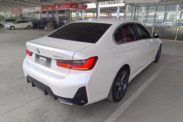 Used BMW 3 Series 2025 325Li M Sport Package Rear Right 45 Deg