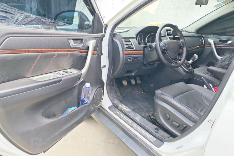 Used Haval H6 2014 Sport Version 1.5T Manual Two-Wheel Drive Elite Edition