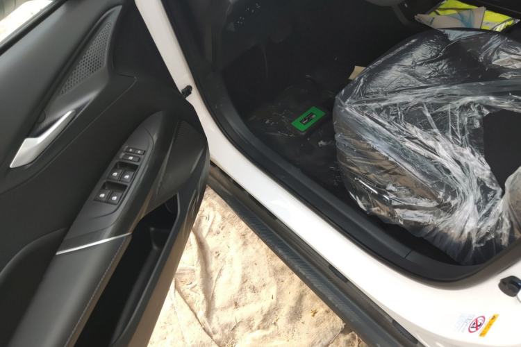 Used CHANGAN Eado PHEV 2025 Smart New Blue Whale 145KM High-Energy Edition Driver Seat