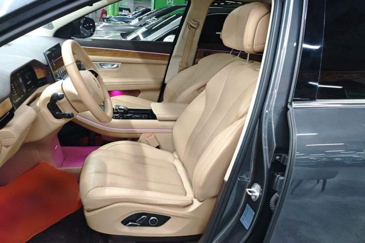 Used Hima AITO M7 2024 1.5T Intelligent Drive 4x4 Max Edition 6 Seats