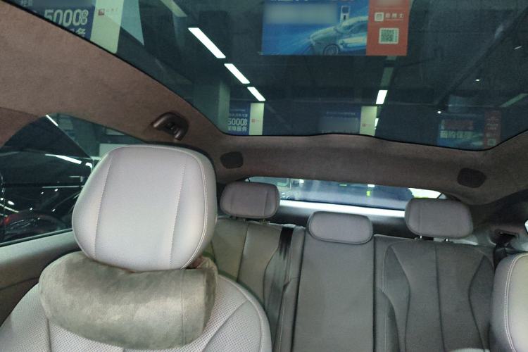 Used XPeng P7+ 2024 Long-Range Max Headliner