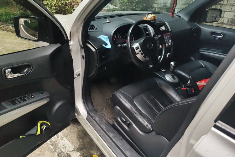 Used Nissan X-Trail 2012 2.5L CVT Luxury Edition 4WD
