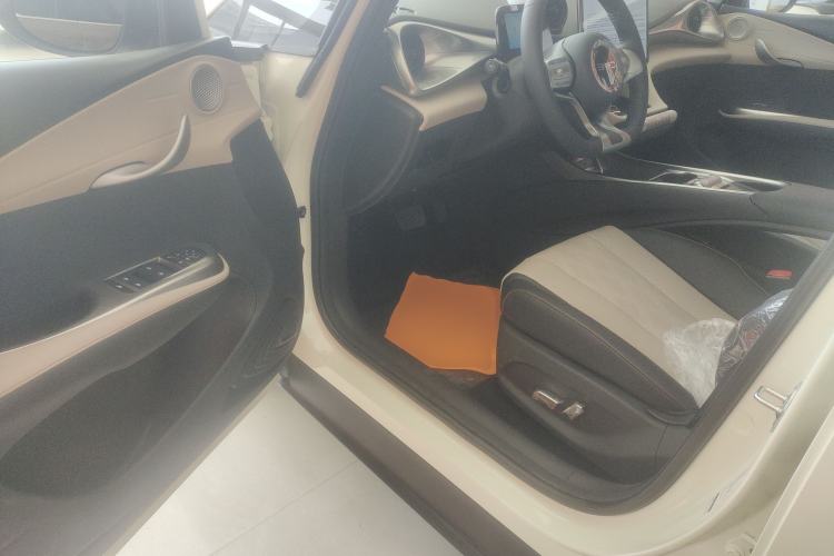 Used BYD Dolphin 2025 420km Free Edition