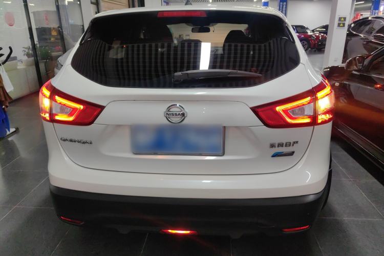 Used Nissan Qashqai 2016 2.0L CVT Elite Edition Rear