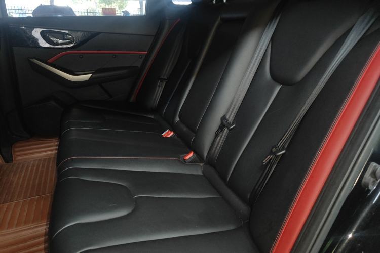 Used Venucia D60 2018 1.6L CVT Smart Connect Elite Edition