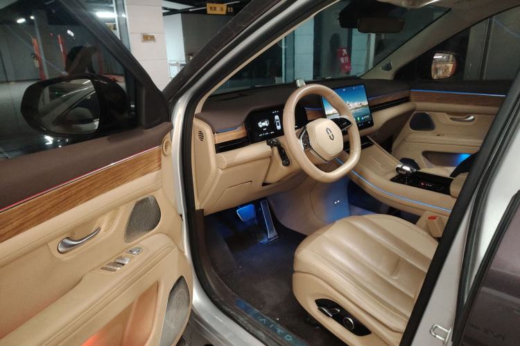 Used Hima AITO M7 2024 1.5T Rear-Drive Plus Version 5 Seats