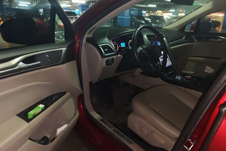 Used Ford Mondeo 2017 EcoBoost 180 Comfort Model
