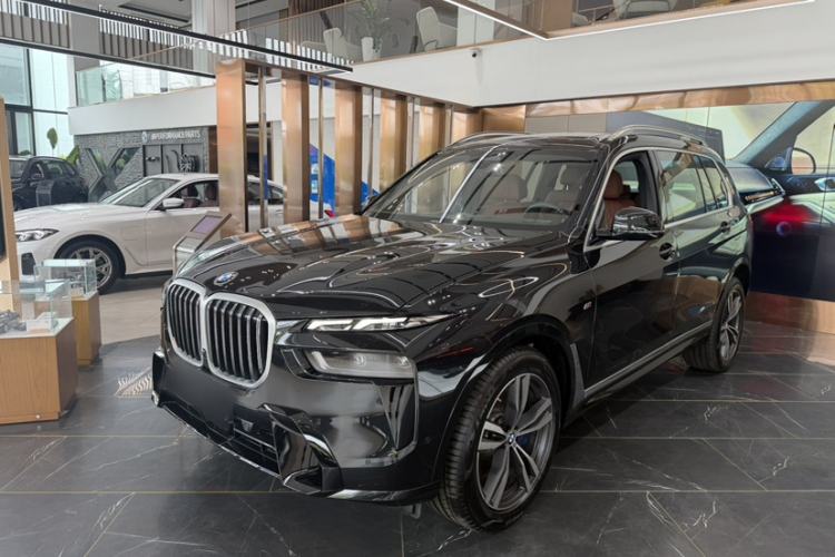 Used BMW X7 2024 xDrive40i Luxury M Sport Package