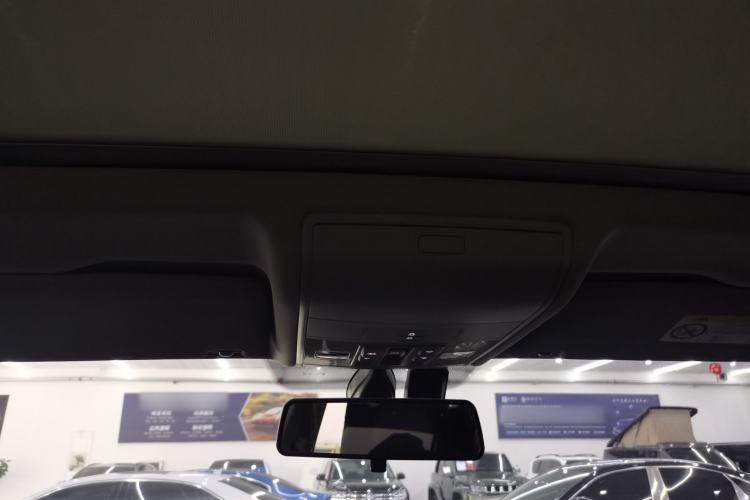 Used Volkswagen Tiguan L 2019 Updated Version 330TSI Automatic Two-Wheel Drive Panoramic Comfort Edition China VI Standard Headliner