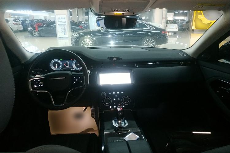 Used Land Rover Range Evoque 2023 Aurora L 200PS Elite Edition Center Console