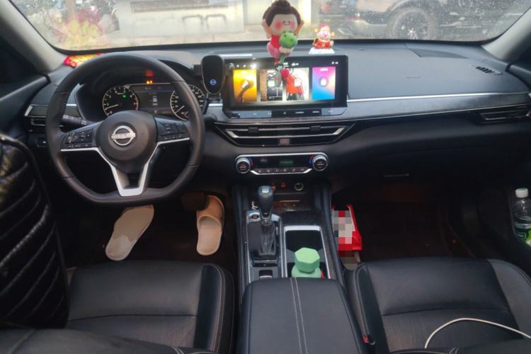 Used Nissan Teana 2022 2.0L XL-TLS Enjoyment Edition Center Console