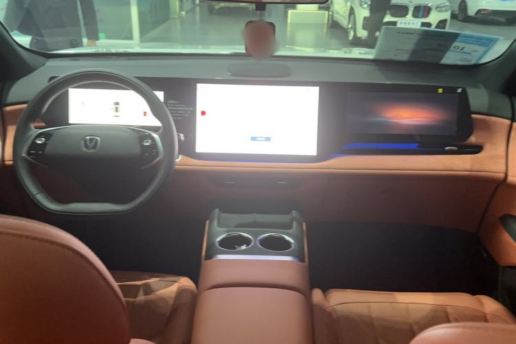 Used CHANGAN CS75 PLUS 2025 4th Generation 1.5T New Blue Whale Smart Flagship Version Audio And AC Panel