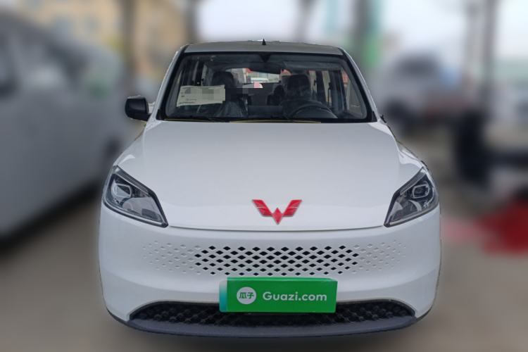 Used Wuling Hongguang New Energy 2025 Extended-Range Hybrid 50KM Comfort Version Front