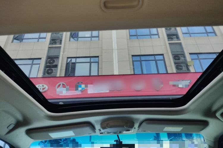 Used Mitsubishi Pajero 2020 3.0L Automatic Standard Edition Headliner