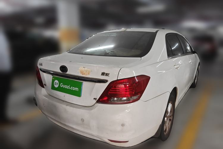 Used BYD Surui 2014 1.5L Manual Luxury Model
