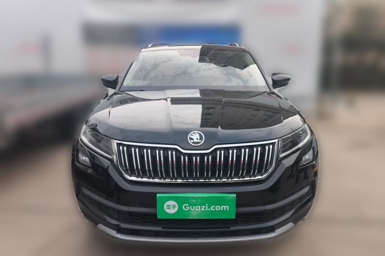 Used Skoda Kodiaq 2018 Facelifted TSI330 5-Seater Two-Wheel-Drive Luxury Enjoyment Edition