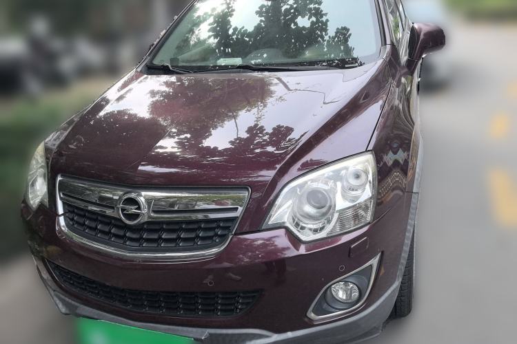 Used Opel Antara 2011 2.4 Luxury Two-Wheel-Drive Version