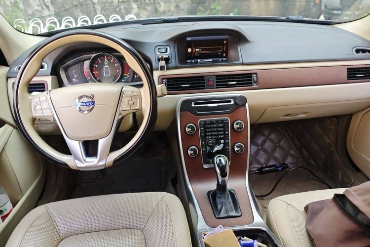 Used Volvo S80L 2014 2.0T T5 Smart Luxury Edition