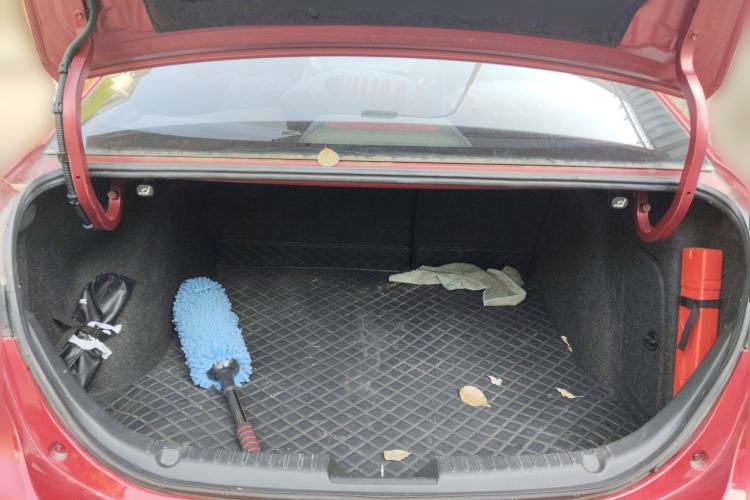 Used Mazda 3 Axela 2017 Sedan 1.5L Automatic Luxury Model China VI Standard Trunk