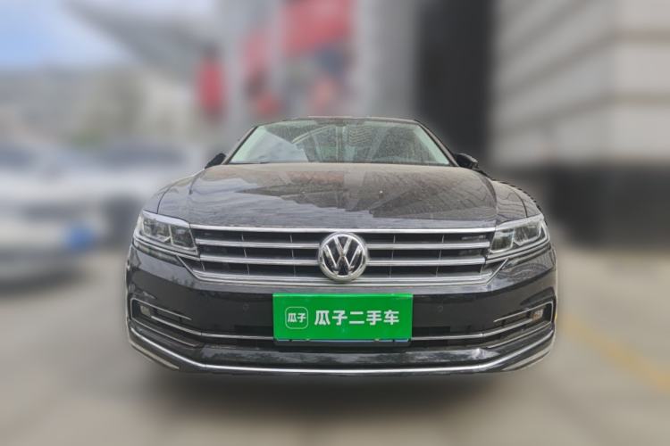 Used Volkswagen Phideon 2018 Revised Version 380TSI Two-Wheel Drive Business Edition
