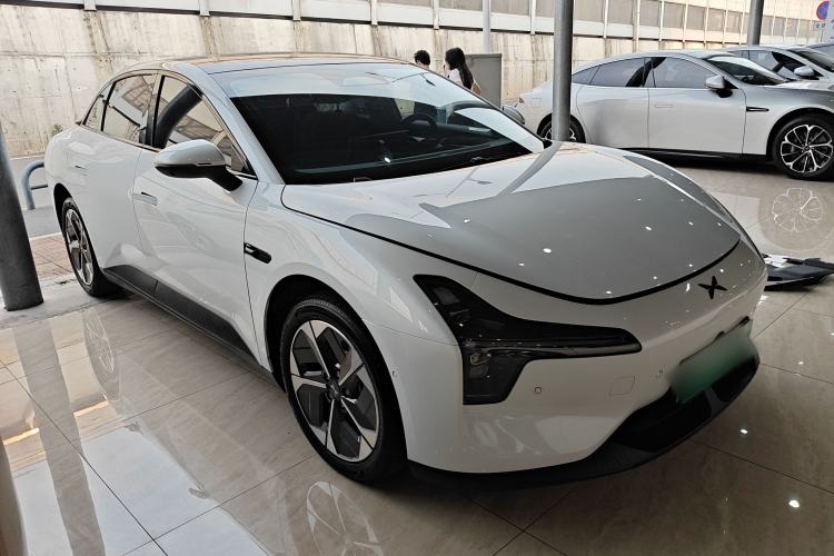 Used XPeng MONA M03 2024 620 with Ultra-Long Range
