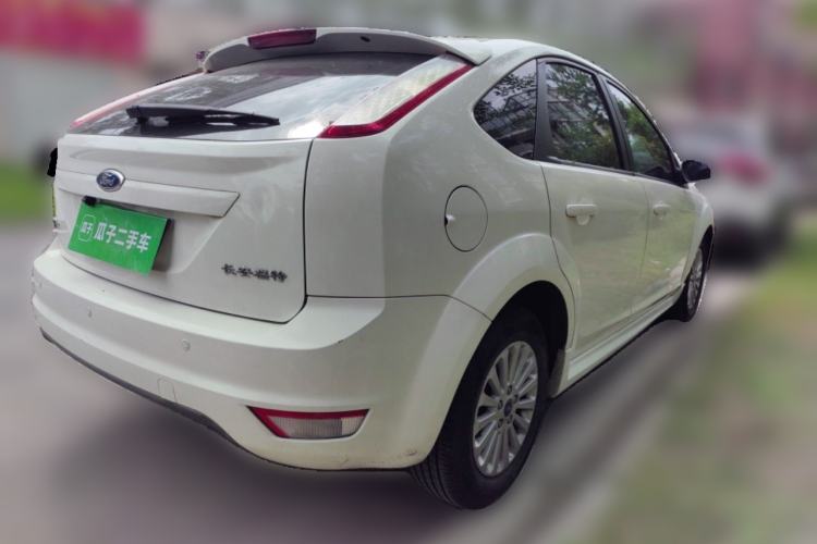 Used Ford Focus 2013 Hatchback Classic 1.8L Automatic Fashion Edition Rear Right 45 Deg