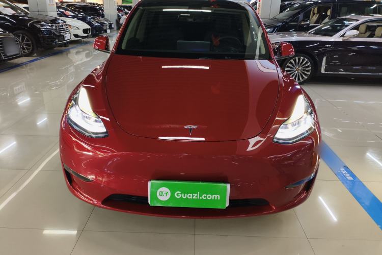 Used Tesla Model Y 2022 Long-Range All-Wheel-Drive Version