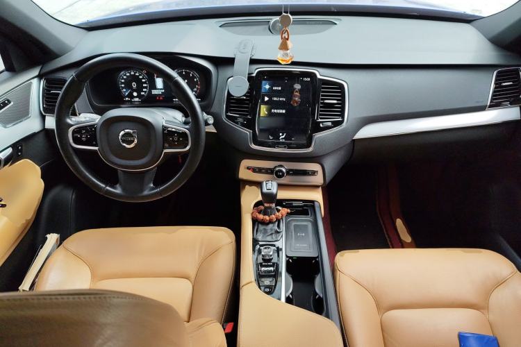 Used Volvo XC90 2015 T6 Zhiya Edition 7-seater Center Console