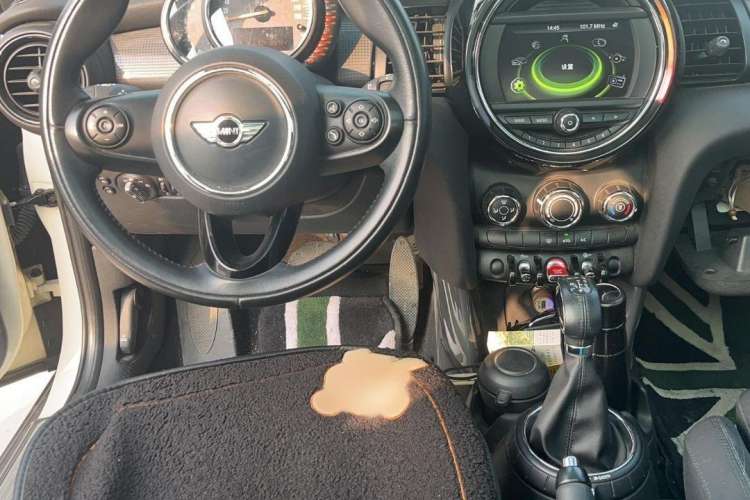 Used MINI MINI 2015 1.5T COOPER Fun Five-Door Edition