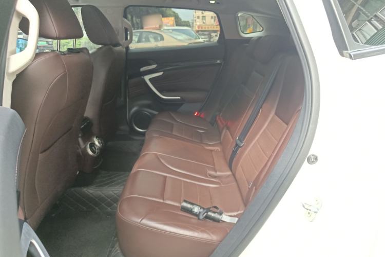 Used Wey VV7 2017 2.0T Flagship Model Left Rear Seat